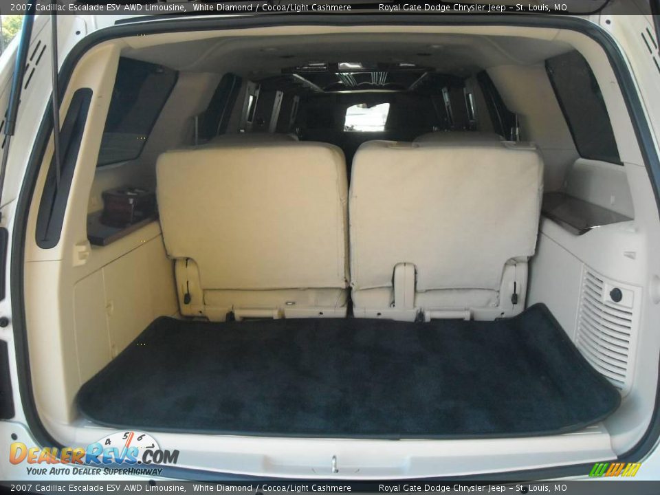 2007 Cadillac Escalade ESV AWD Limousine Trunk Photo #19