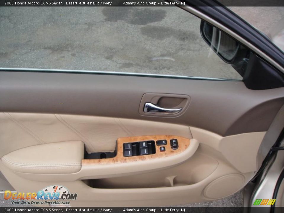 2003 Honda Accord EX V6 Sedan Desert Mist Metallic / Ivory Photo #17