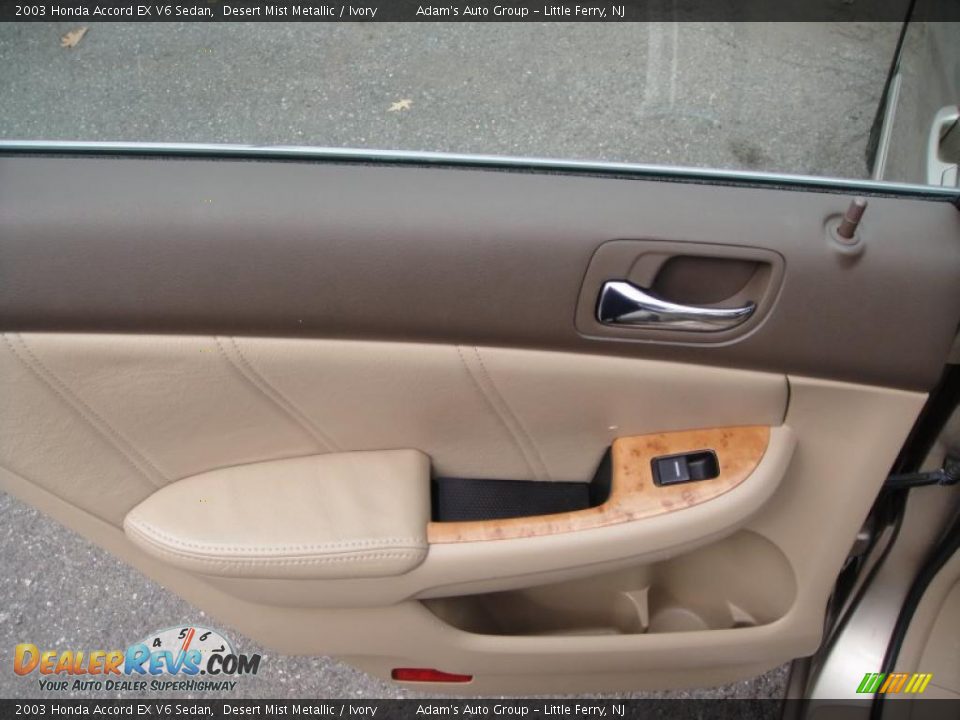 2003 Honda Accord EX V6 Sedan Desert Mist Metallic / Ivory Photo #19