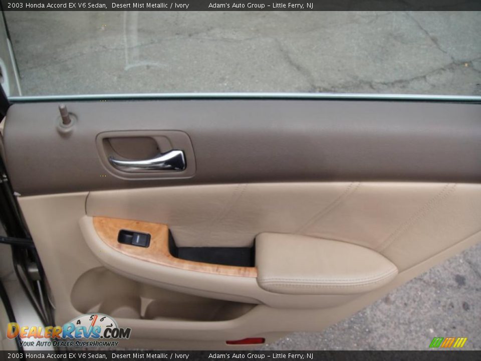 2003 Honda Accord EX V6 Sedan Desert Mist Metallic / Ivory Photo #20