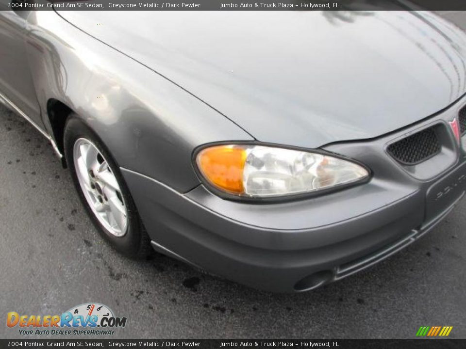 2004 Pontiac Grand Am SE Sedan Greystone Metallic / Dark Pewter Photo #2