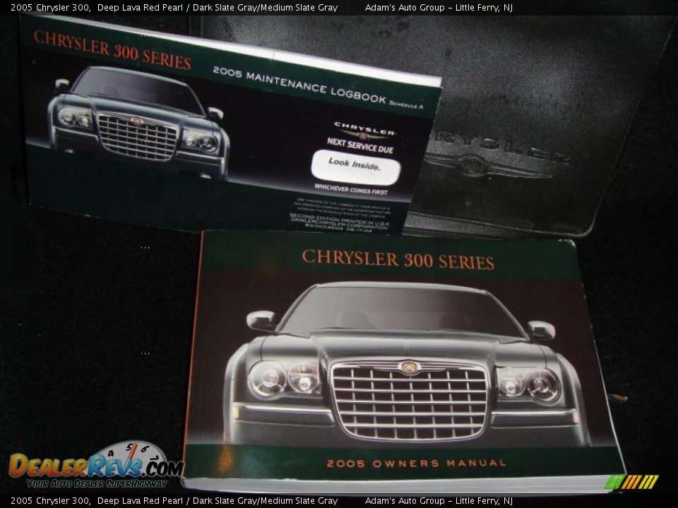 2005 Chrysler 300 Deep Lava Red Pearl / Dark Slate Gray/Medium Slate Gray Photo #19