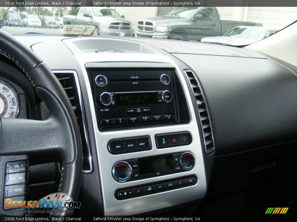 Controls of 2008 Ford Edge Limited Photo #16