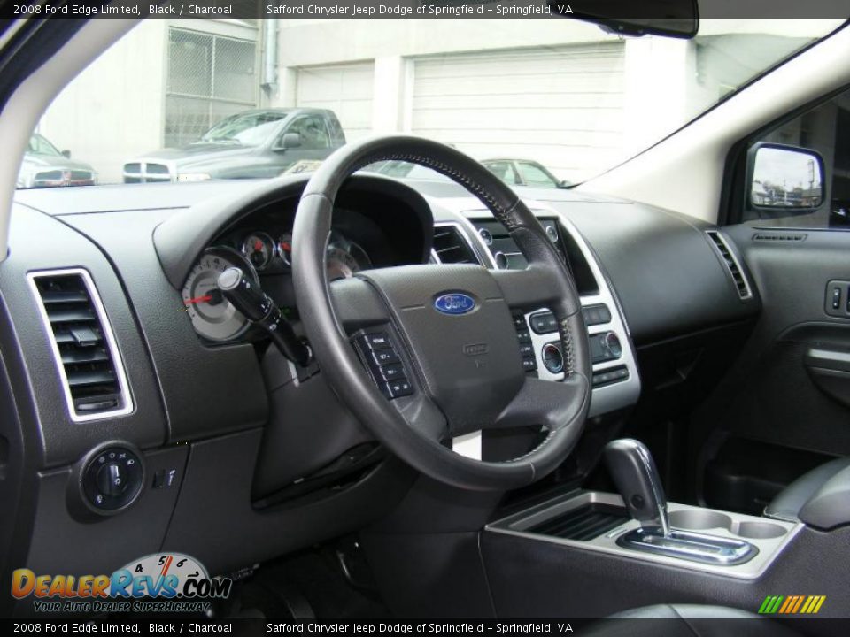 Dashboard of 2008 Ford Edge Limited Photo #21