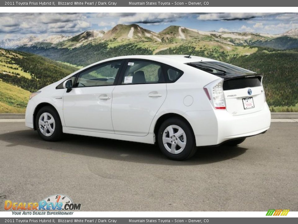 2011 toyota prius blizzard pearl #1