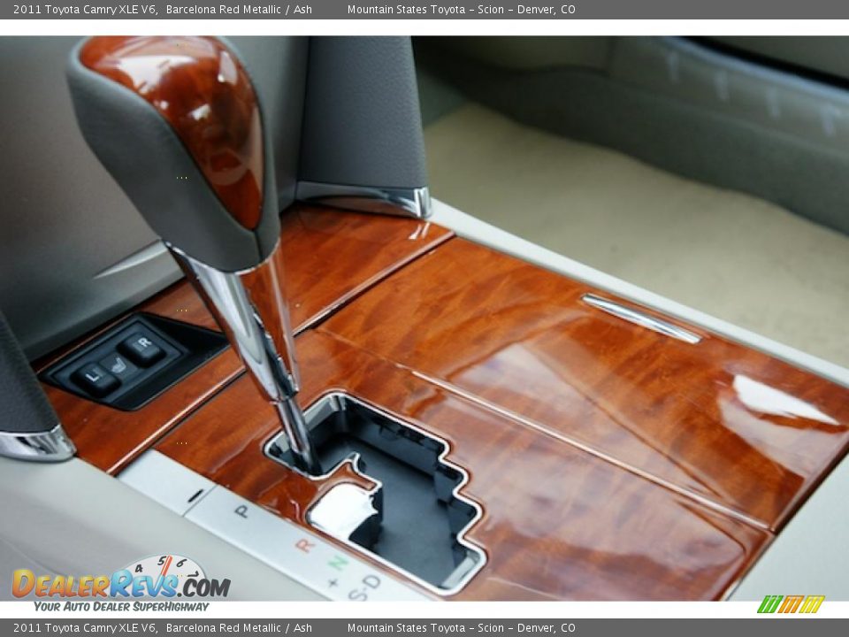 2011 Toyota Camry XLE V6 Barcelona Red Metallic / Ash Photo #12