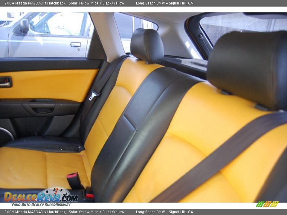 Black/Yellow Interior - 2004 Mazda MAZDA3 s Hatchback Photo #6