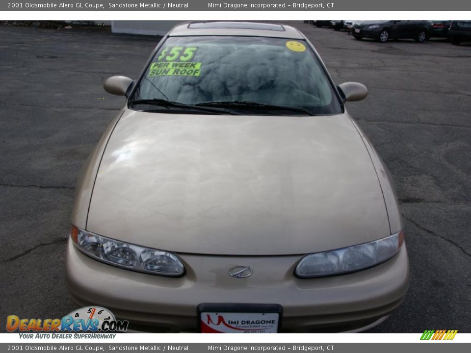 2001 Oldsmobile Alero GL Coupe Sandstone Metallic / Neutral Photo #2