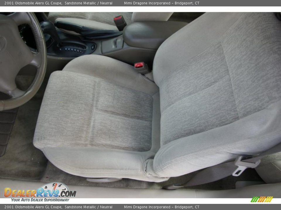 2001 Oldsmobile Alero GL Coupe Sandstone Metallic / Neutral Photo #8