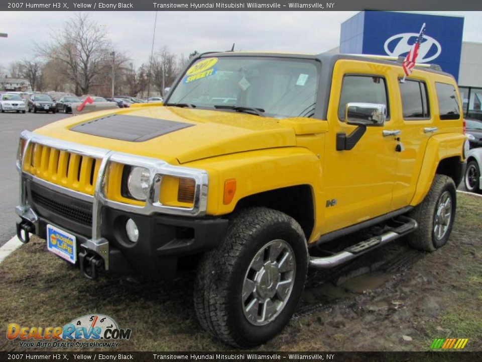 Front 3/4 View of 2007 Hummer H3 X Photo #1