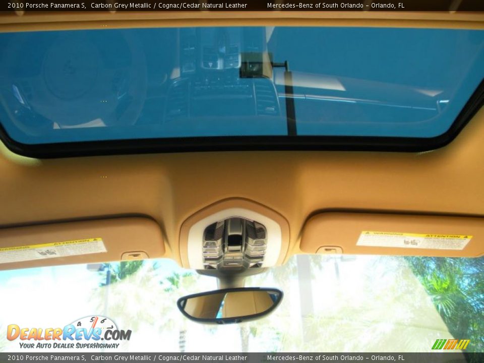 Sunroof of 2010 Porsche Panamera S Photo #17