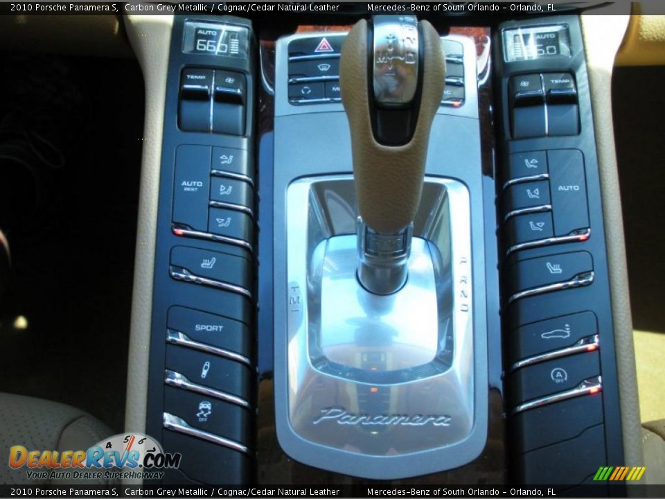 2010 Porsche Panamera S Shifter Photo #23