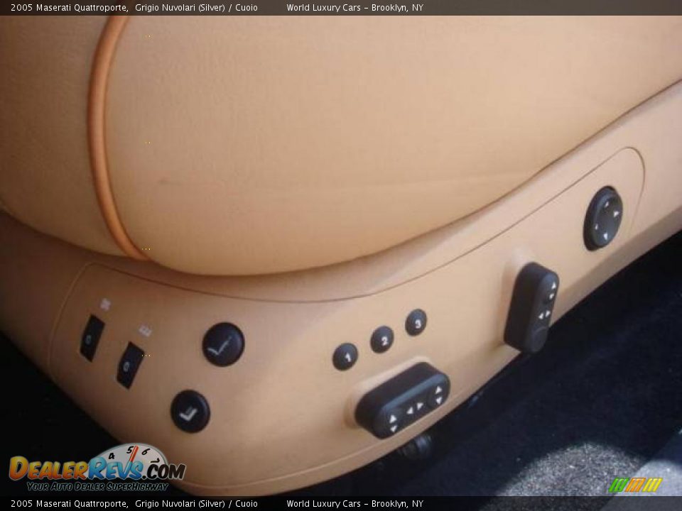 2005 Maserati Quattroporte Grigio Nuvolari (Silver) / Cuoio Photo #11