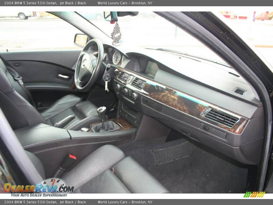 2004 BMW 5 Series 530i Sedan Jet Black / Black Photo #9