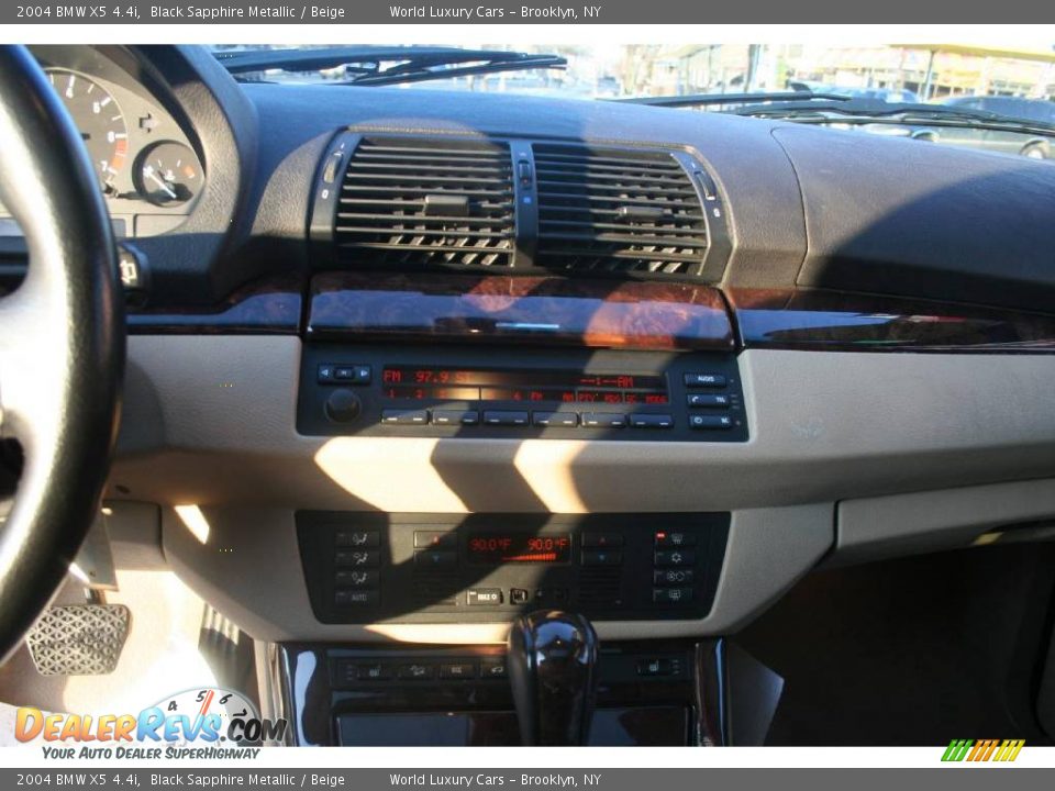 2004 BMW X5 4.4i Black Sapphire Metallic / Beige Photo #11