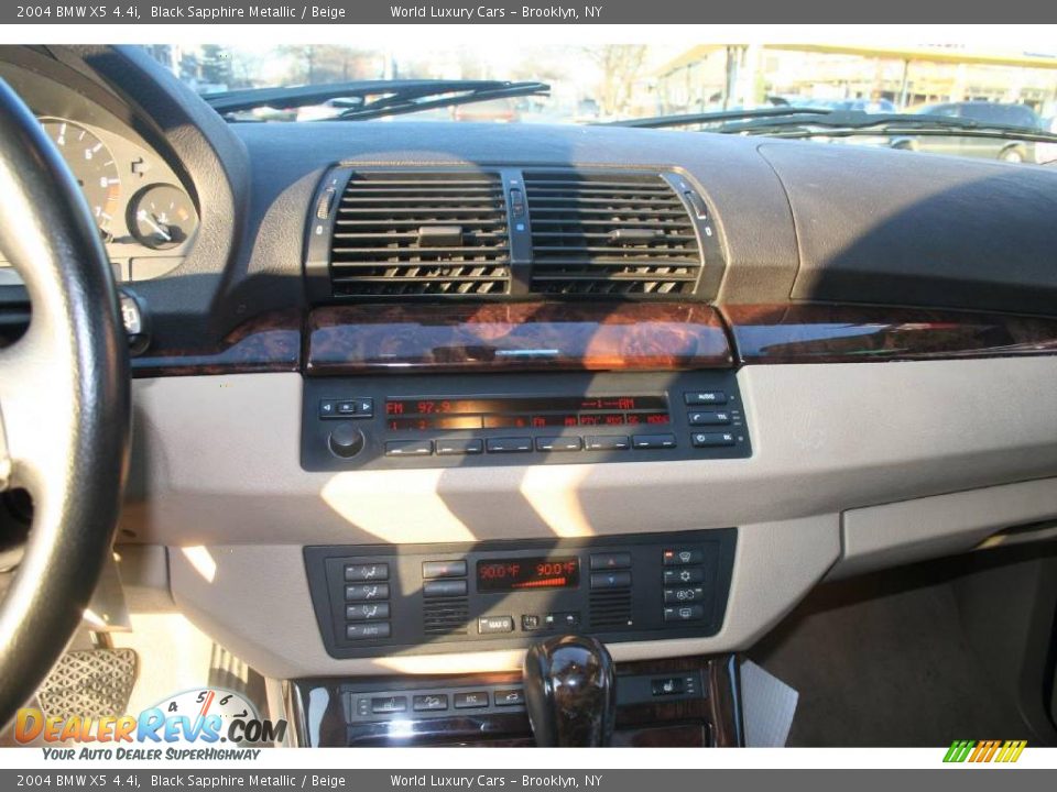 2004 BMW X5 4.4i Black Sapphire Metallic / Beige Photo #12