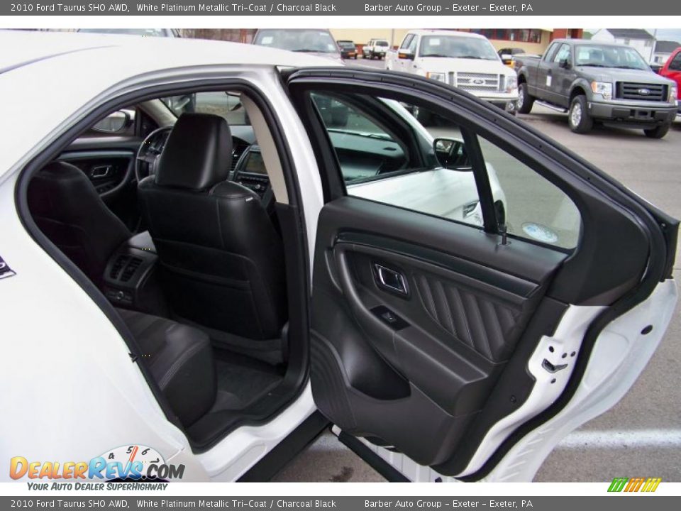 2010 Ford Taurus SHO AWD White Platinum Metallic Tri-Coat / Charcoal Black Photo #17