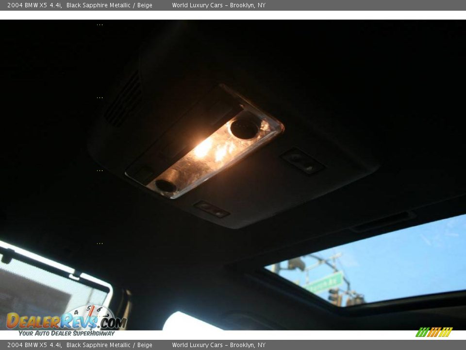 2004 BMW X5 4.4i Black Sapphire Metallic / Beige Photo #16