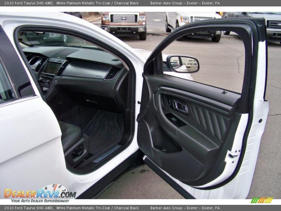 2010 Ford Taurus SHO AWD White Platinum Metallic Tri-Coat / Charcoal Black Photo #19