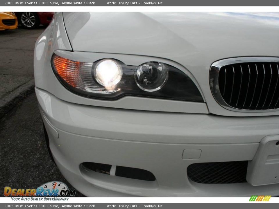 2005 BMW 3 Series 330i Coupe Alpine White / Black Photo #8