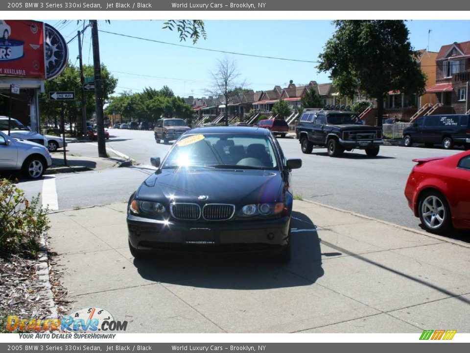 2005 BMW 3 Series 330xi Sedan Jet Black / Black Photo #2