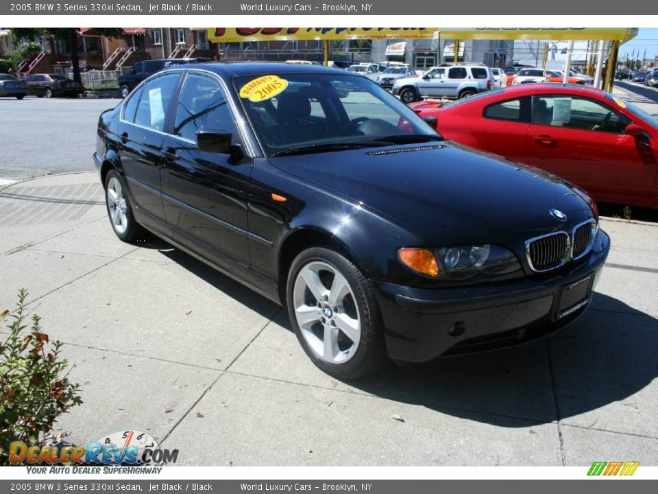 2005 BMW 3 Series 330xi Sedan Jet Black / Black Photo #4