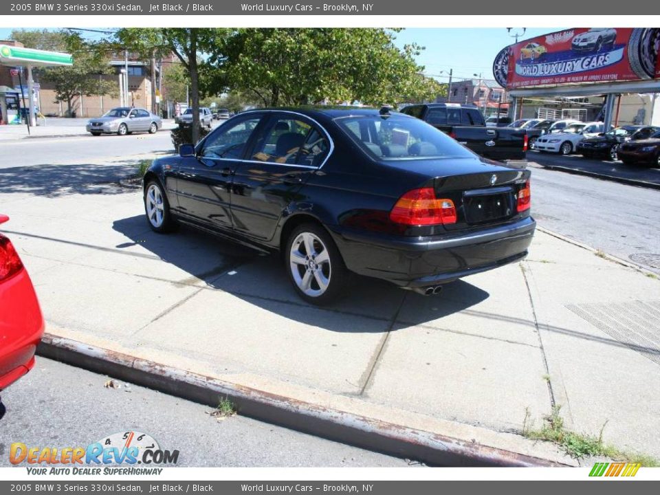 2005 BMW 3 Series 330xi Sedan Jet Black / Black Photo #5
