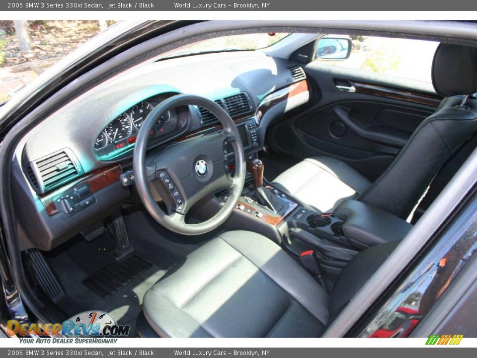 2005 BMW 3 Series 330xi Sedan Jet Black / Black Photo #6