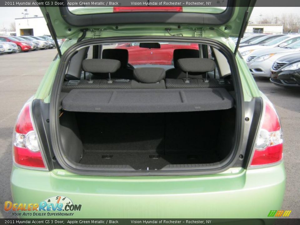 2011 Hyundai Accent GS 3 Door Trunk Photo #6
