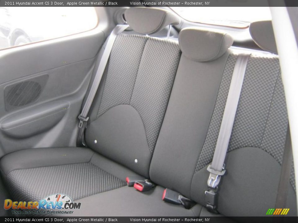 Black Interior - 2011 Hyundai Accent GS 3 Door Photo #20