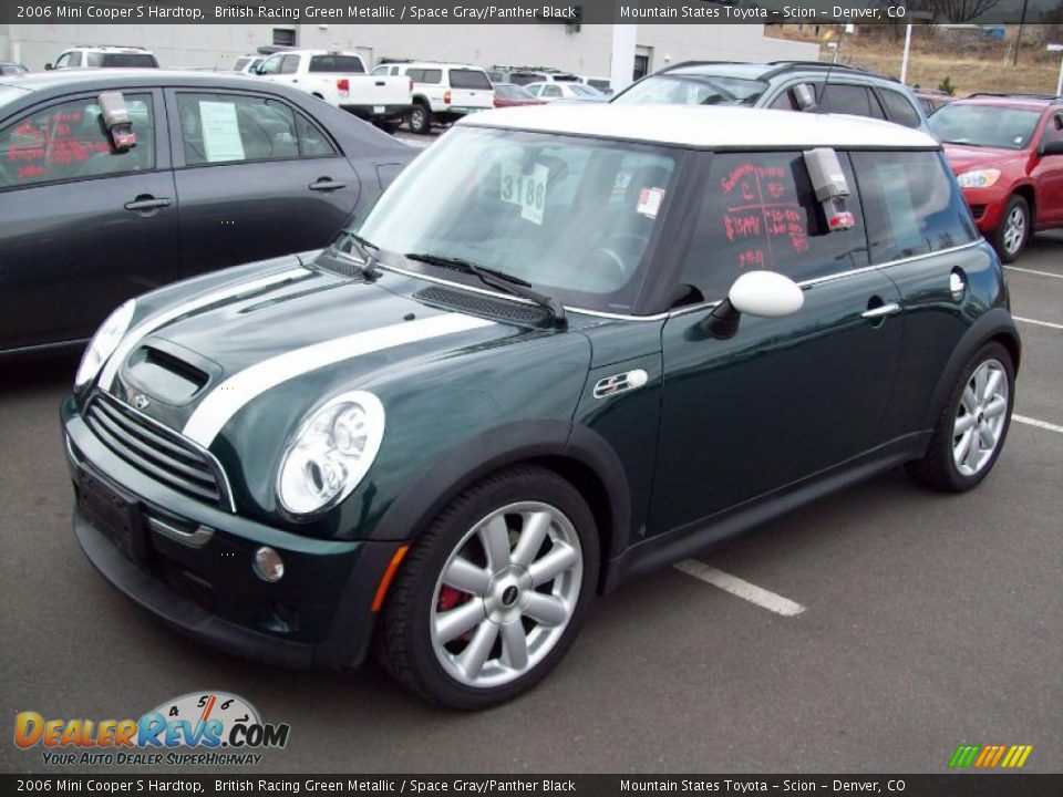 British Racing Green Metallic 2006 Mini Cooper S Hardtop Photo