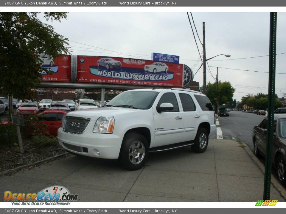 2007 GMC Yukon Denali AWD Summit White / Ebony Black Photo #1