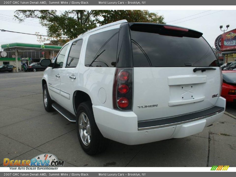 2007 GMC Yukon Denali AWD Summit White / Ebony Black Photo #4