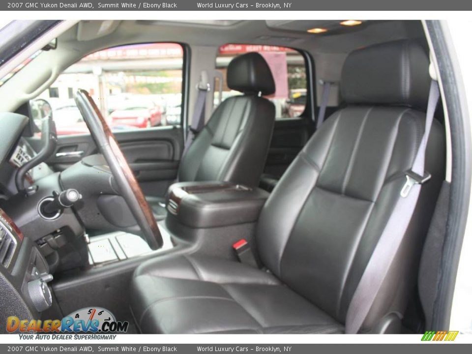 2007 GMC Yukon Denali AWD Summit White / Ebony Black Photo #10