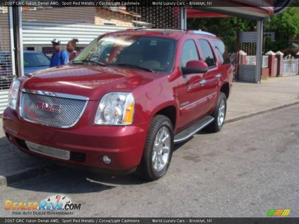 2007 GMC Yukon Denali AWD Sport Red Metallic / Cocoa/Light Cashmere Photo #2