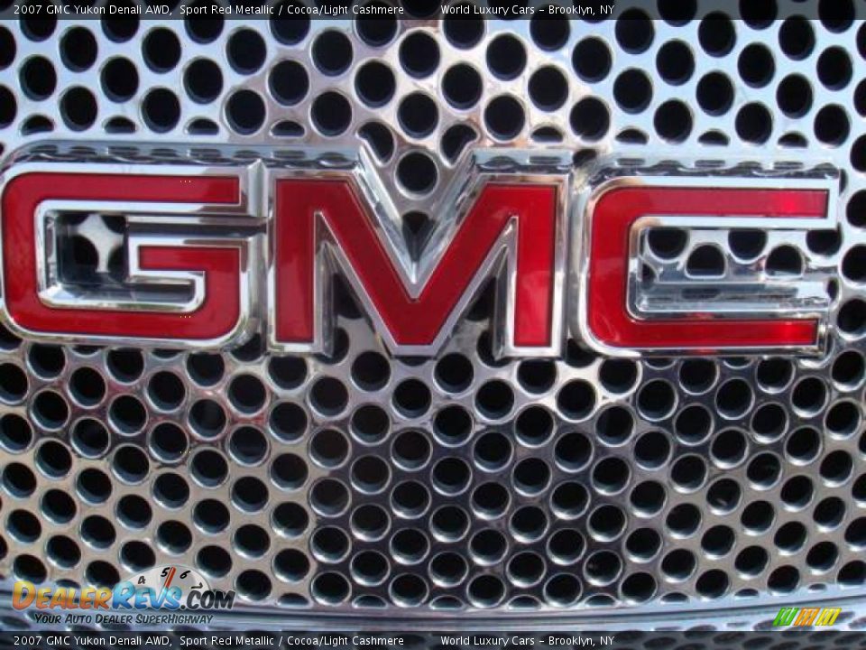 2007 GMC Yukon Denali AWD Sport Red Metallic / Cocoa/Light Cashmere Photo #23