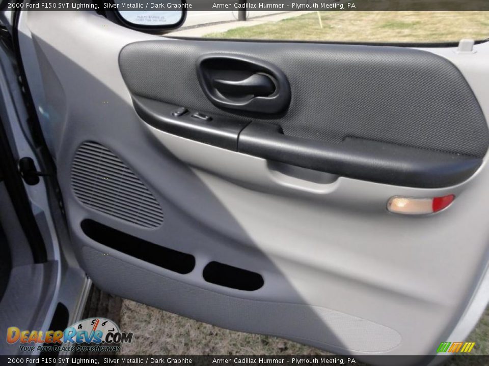 2000 Ford F150 SVT Lightning Silver Metallic / Dark Graphite Photo #22