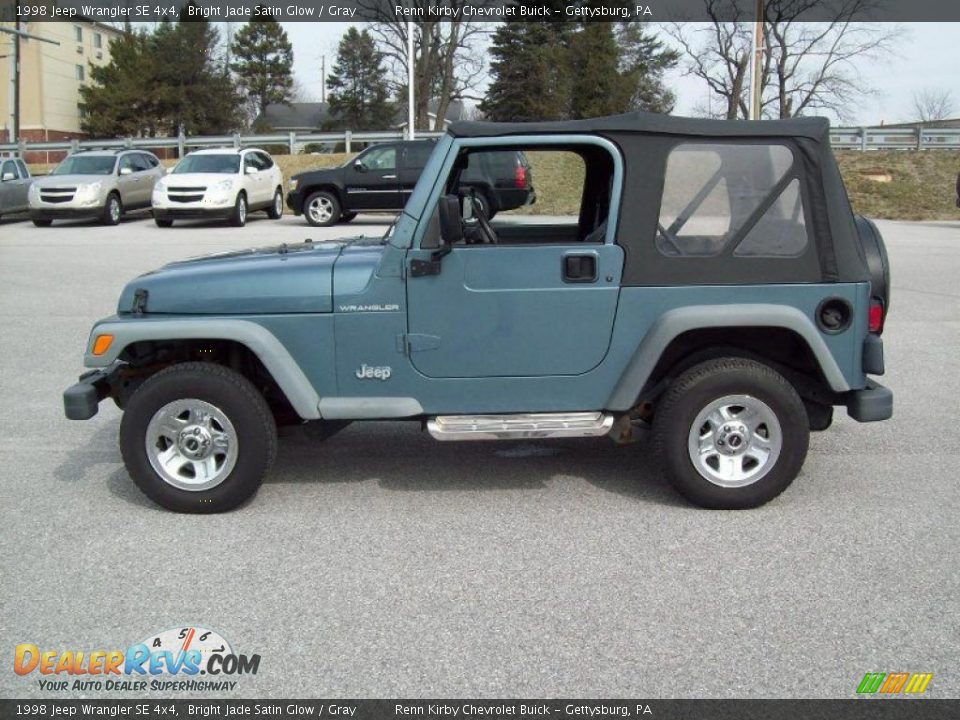 Bright Jade Satin Glow 1998 Jeep Wrangler SE 4x4 Photo #11