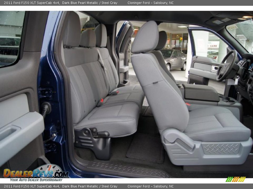 Steel Gray Interior - 2011 Ford F150 XLT SuperCab 4x4 Photo #11