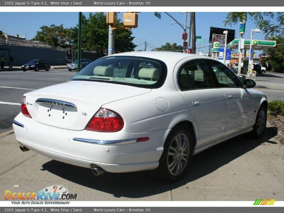2003 Jaguar S-Type 4.2 White Onyx / Sand Photo #4