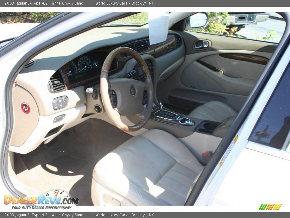 2003 Jaguar S-Type 4.2 White Onyx / Sand Photo #7