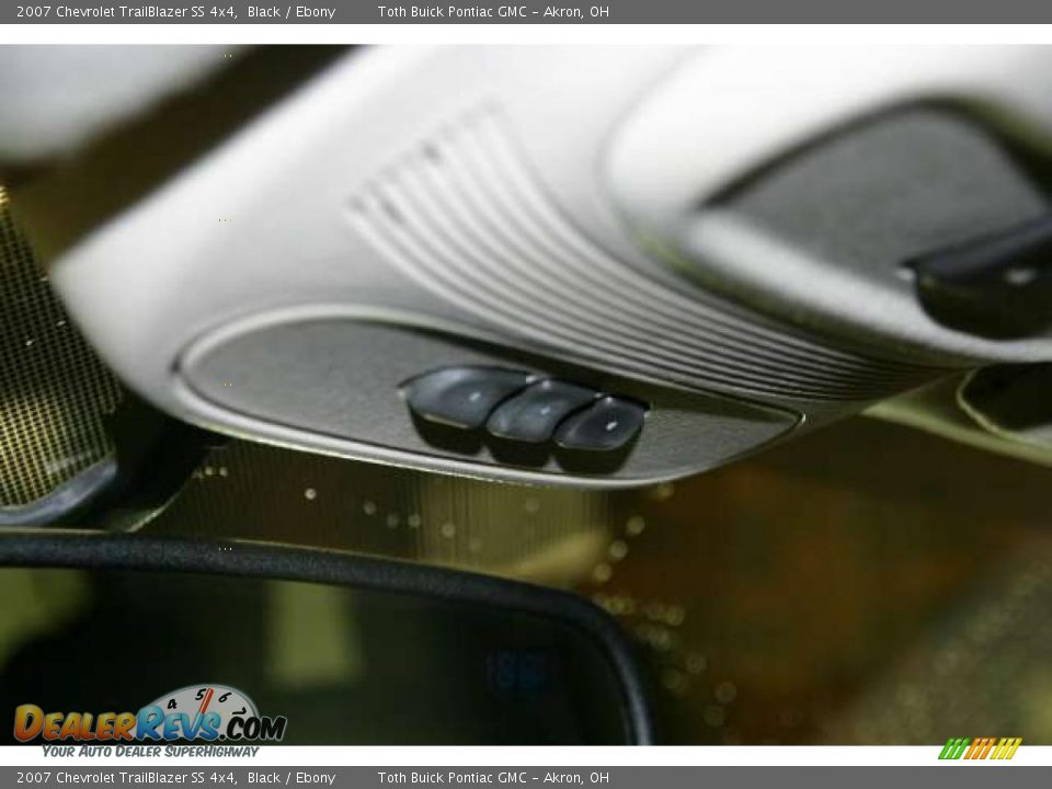 2007 Chevrolet TrailBlazer SS 4x4 Black / Ebony Photo #12