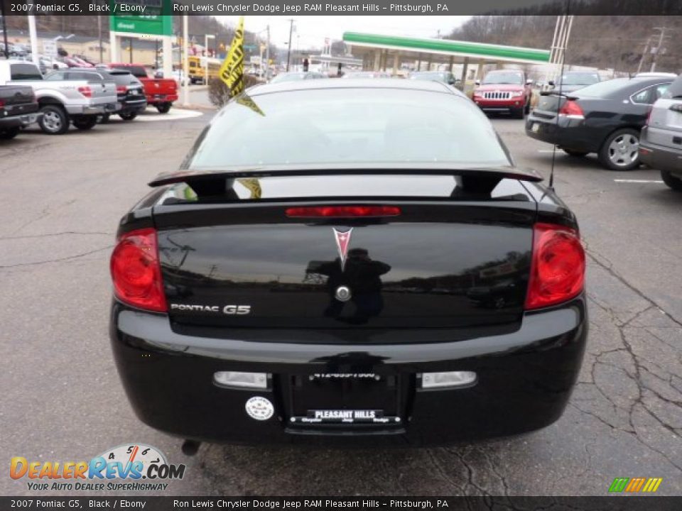 2007 Pontiac G5 Black / Ebony Photo #4