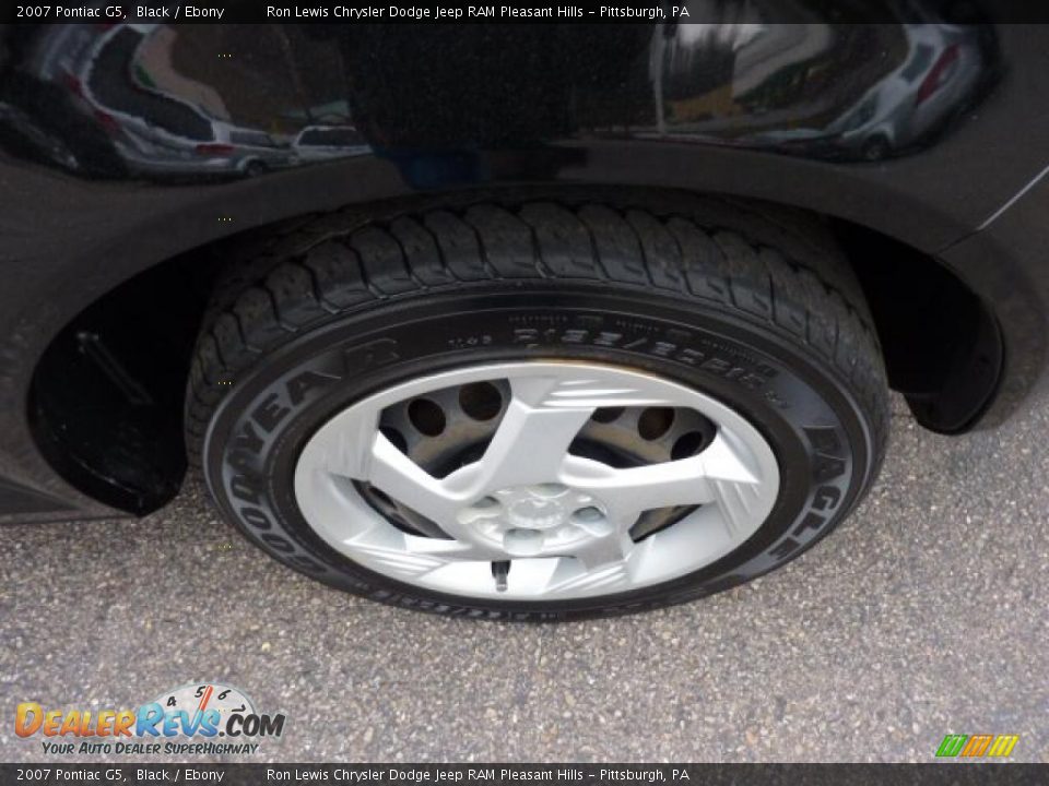 2007 Pontiac G5 Black / Ebony Photo #10