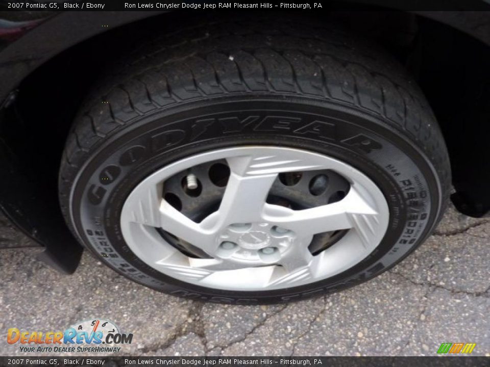 2007 Pontiac G5 Black / Ebony Photo #12