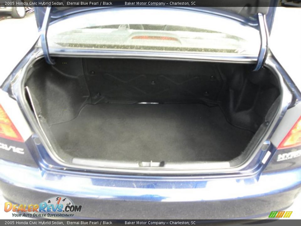 2005 Honda Civic Hybrid Sedan Trunk Photo #15