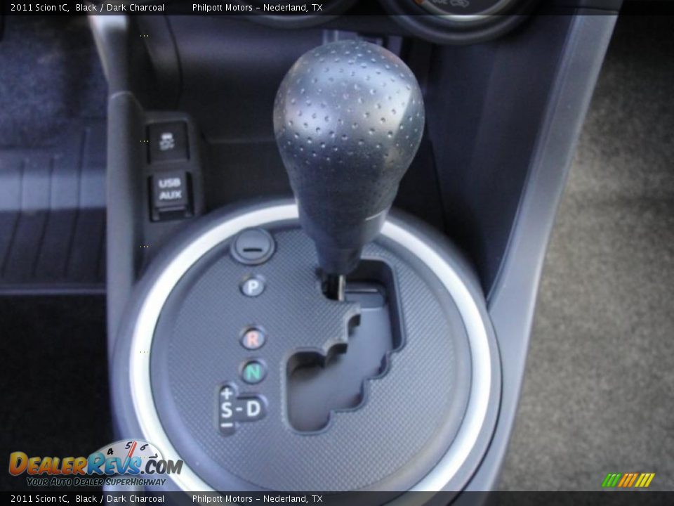 2011 Scion tC  Shifter Photo #32