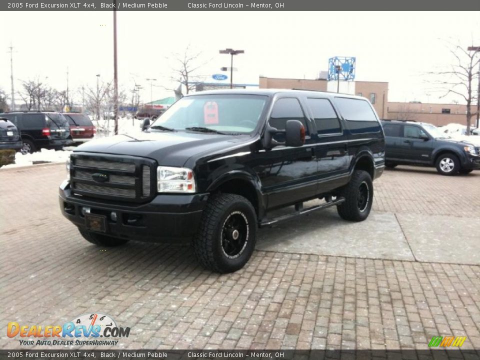 2005 Ford Excursion XLT 4x4 Black / Medium Pebble Photo #3