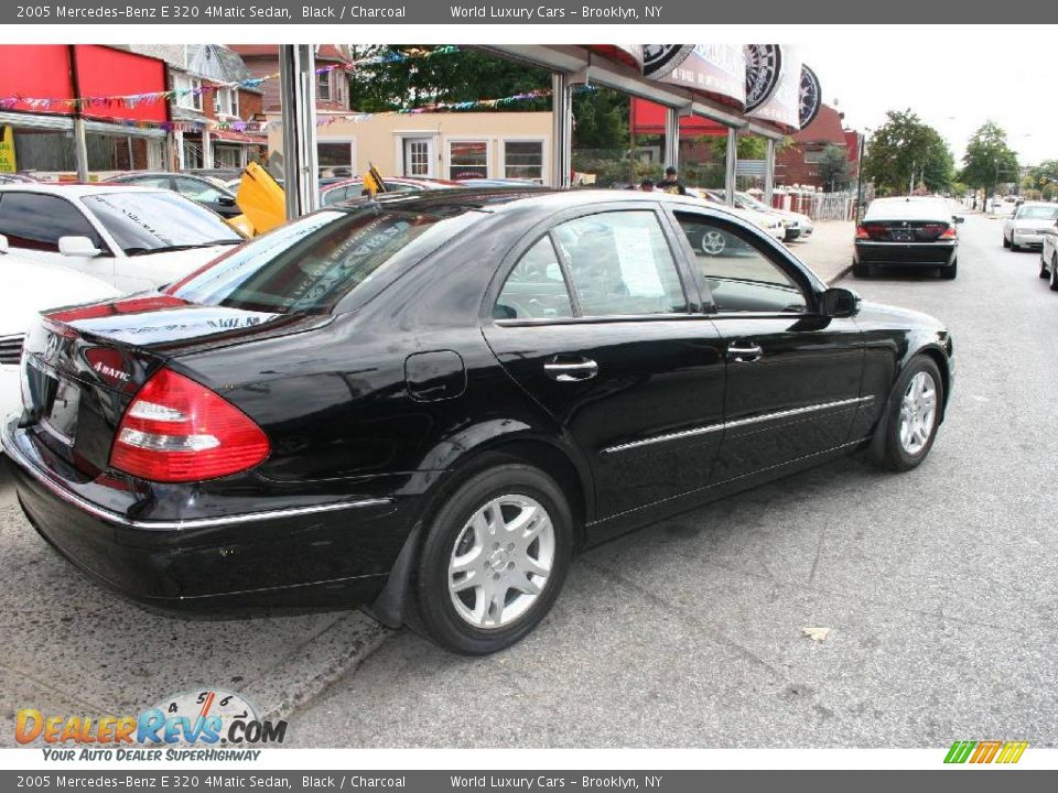 2005 Mercedes-Benz E 320 4Matic Sedan Black / Charcoal Photo #6