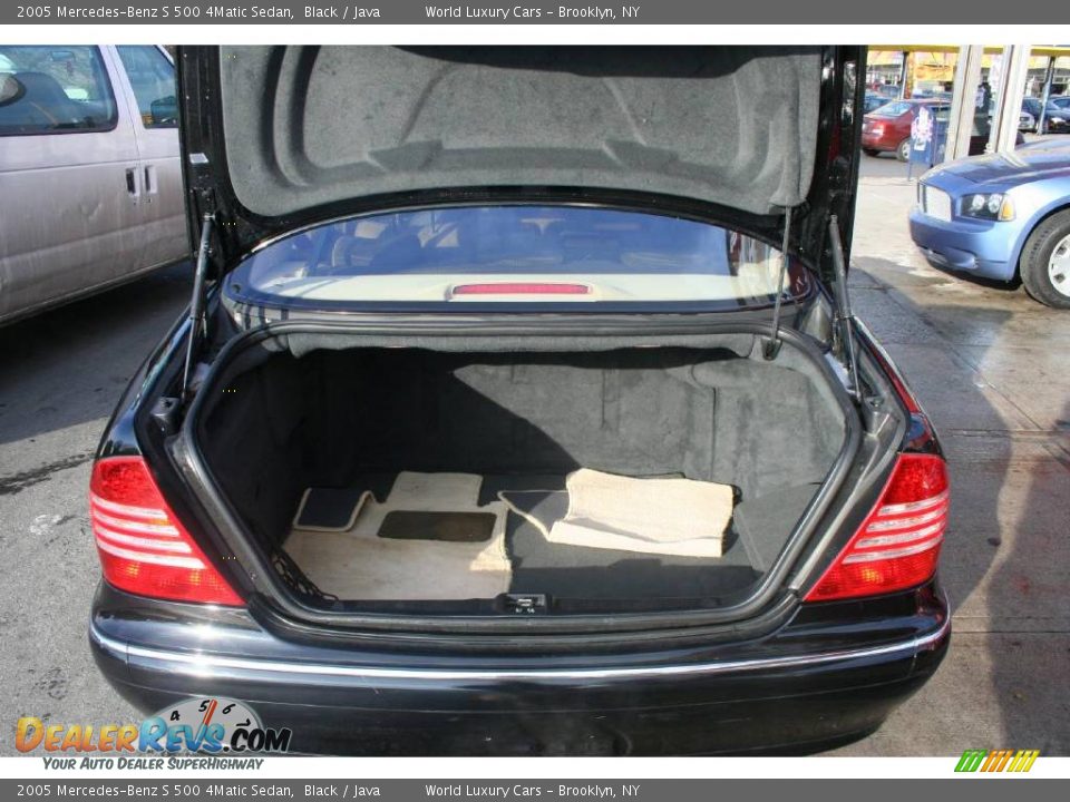 2005 Mercedes-Benz S 500 4Matic Sedan Black / Java Photo #13